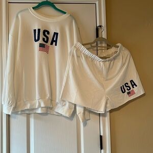 USA sweatshirt and shorts